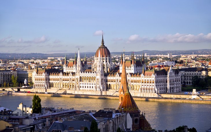 budapeşte parlamento binası