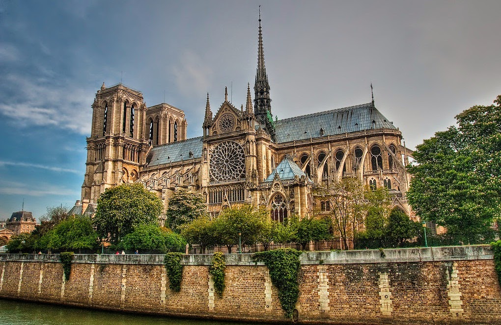 paris notre dame katedrali